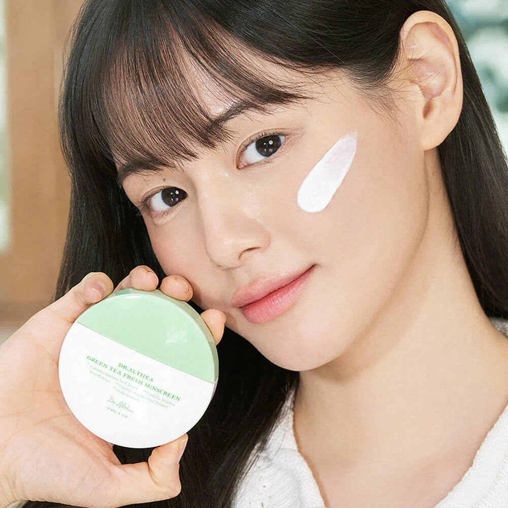 Dr. Althea Green Tea Fresh Sunscreen SPF50 PA++++, 45ml - Image 2