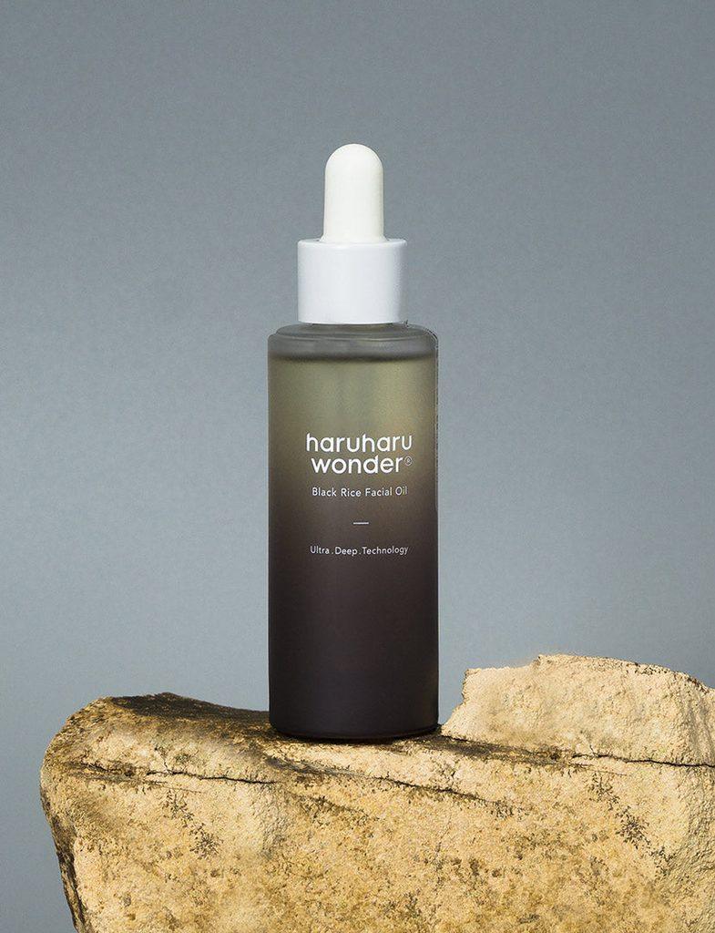 haruharu wonder Black Rice Facial Oil, 30ml - Image 3
