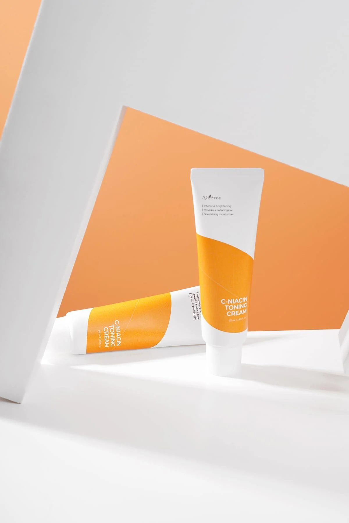 ISNTREE C-Niacin Toning Cream, 50ml - Image 2