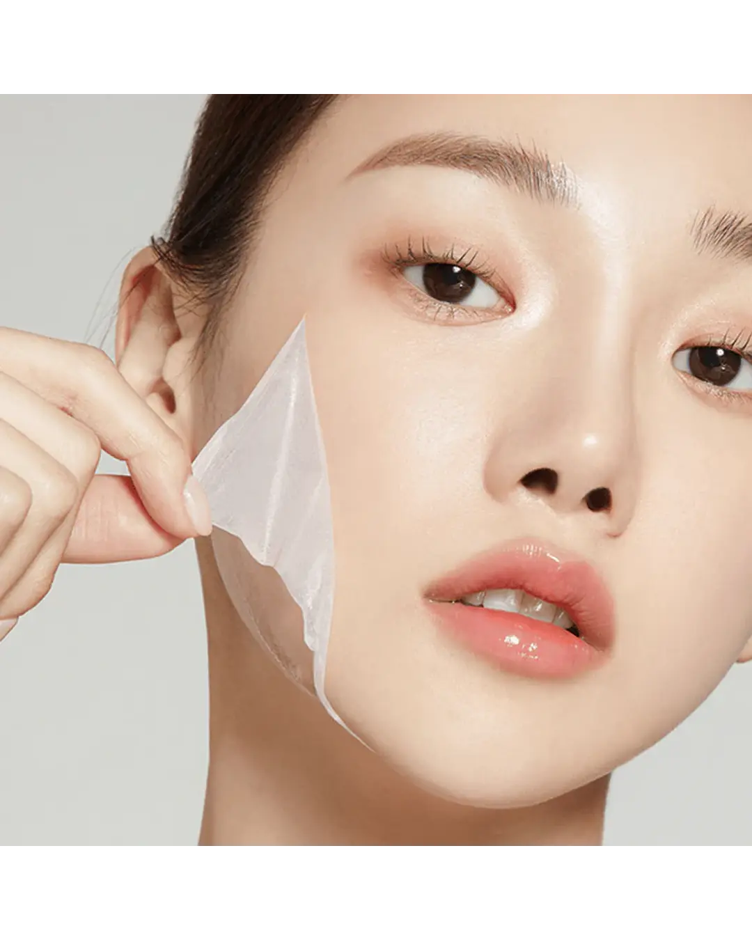 MEDICUBE Collagen Night Wrapping Mask, 75 ml - Image 2