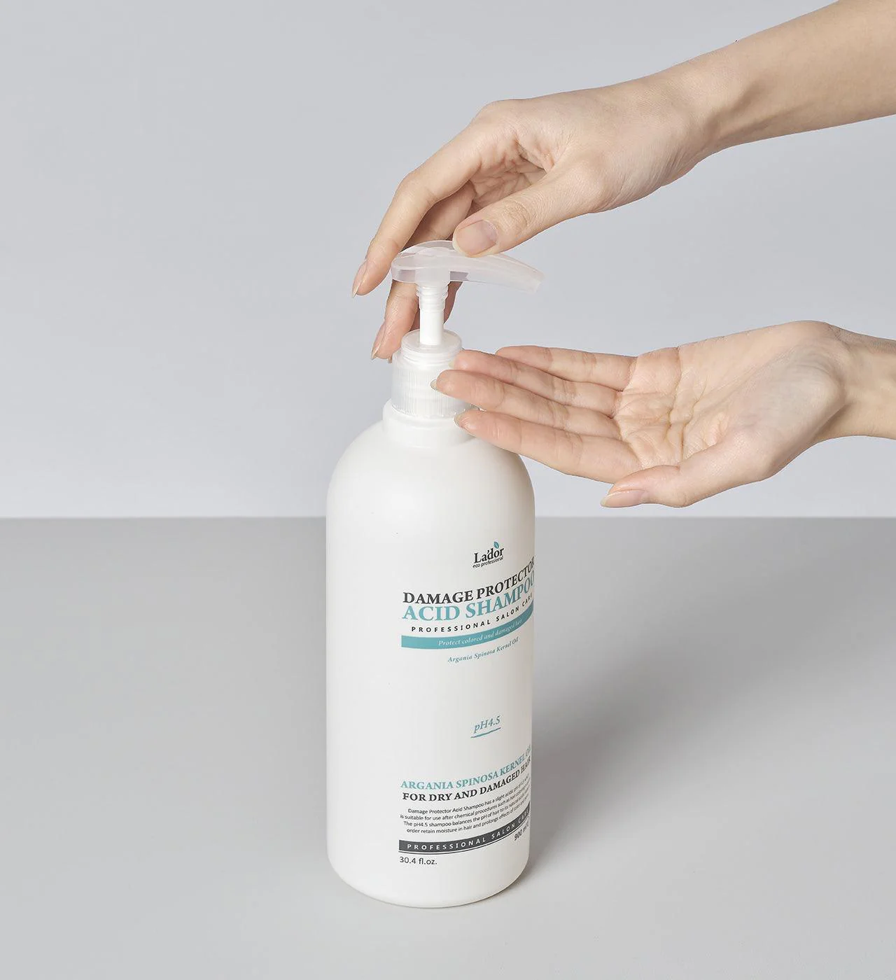LADOR Damage Protector Acid Shampoo - Image 2