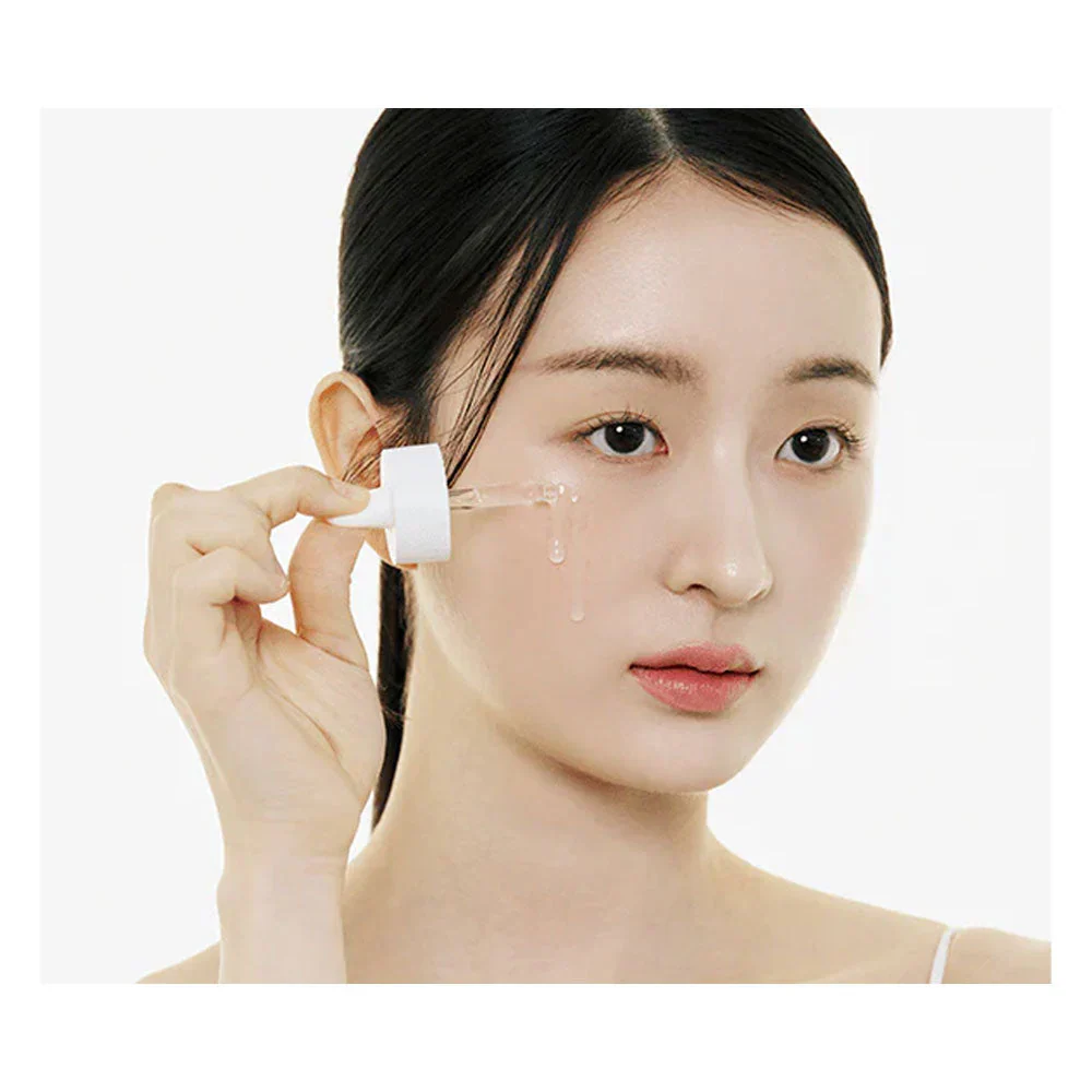 SKIN1004 Madagascar Centella Niacinamide 10 Boosting Shot Ampoule, 30ml - Image 2
