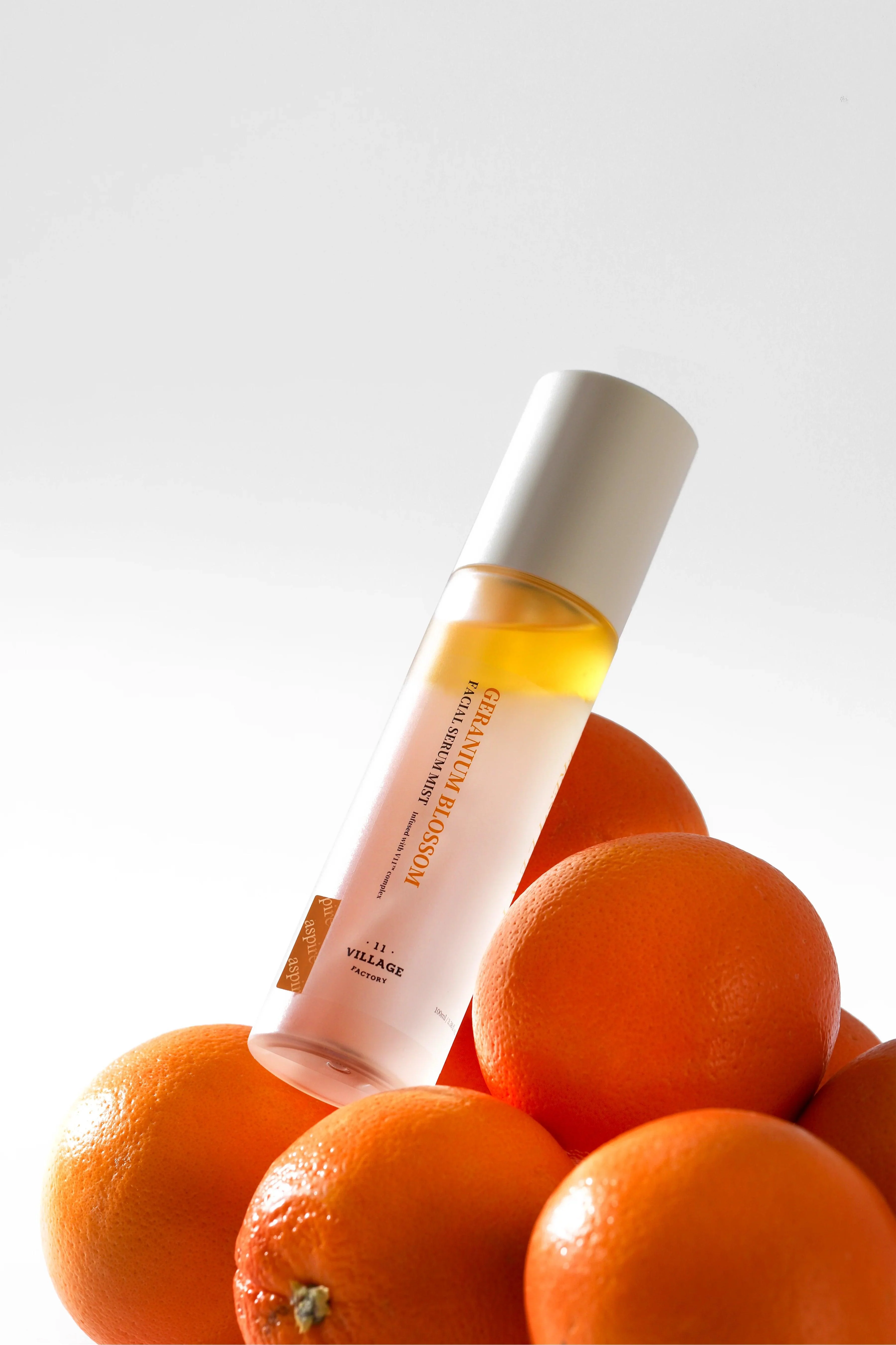 VILLAGE 11 FACTORY Fresh Dewy Geranium Blossom Facial Serum Mist, 100ml - Image 3